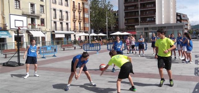 3×3 streetball en la Plaza de Biscós con la F.A.B